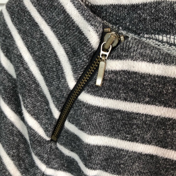ANN TAYLOR LOFT Striped Light Weight Sweater - Picture 3 of 5